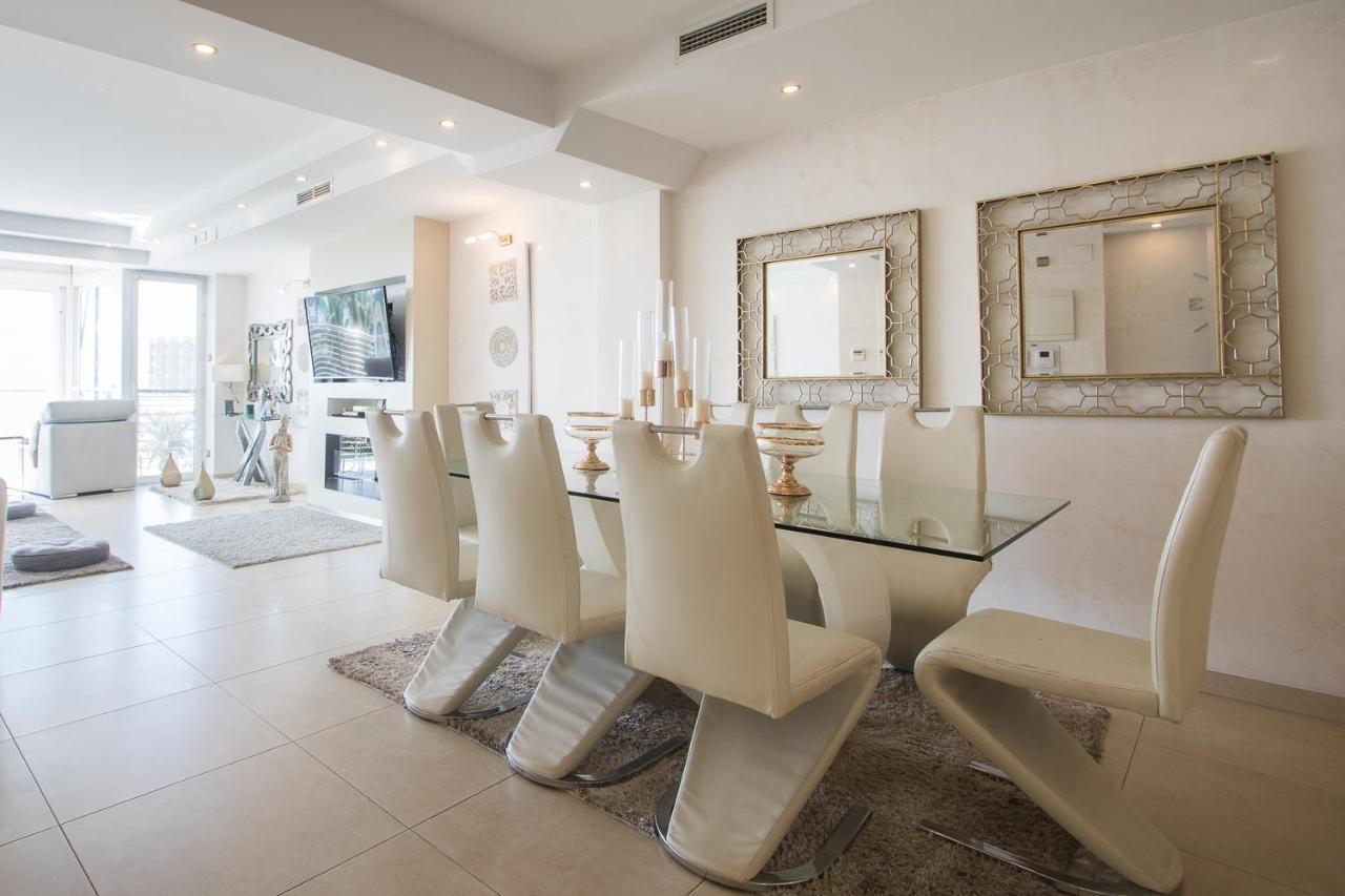 First Line Luxury Apartments Alicante Bagian luar foto