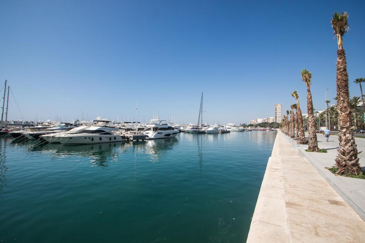 First Line Luxury Apartments Alicante Bagian luar foto